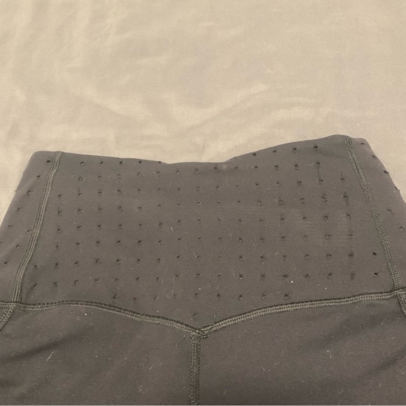 Nike Sculpt Capri Legging - Picture 2 of 4